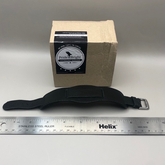 Black Leather Retro Watchband - Pride & Bright NIB - Picture 5 of 5